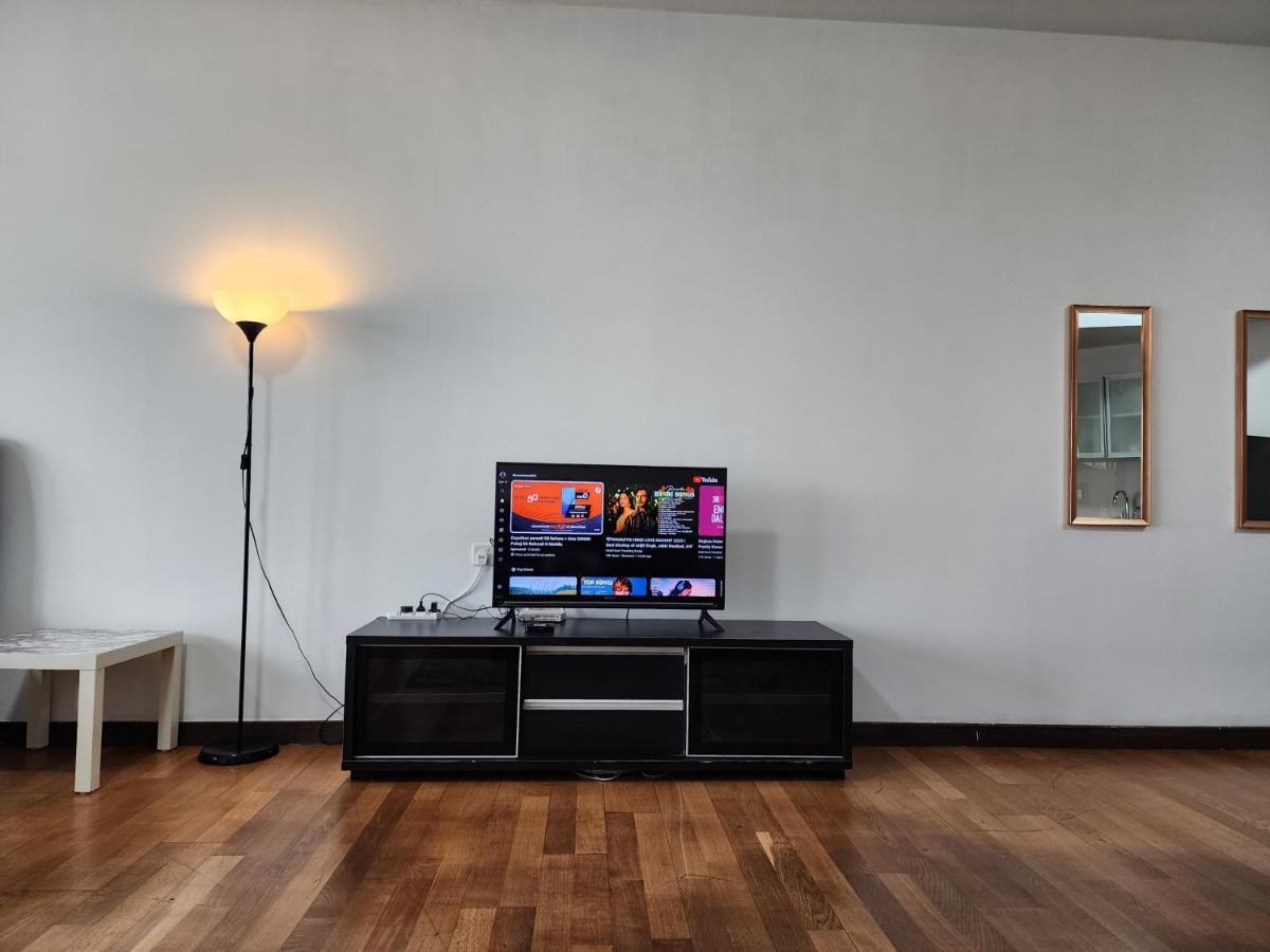 Regalia Klcc Apartment