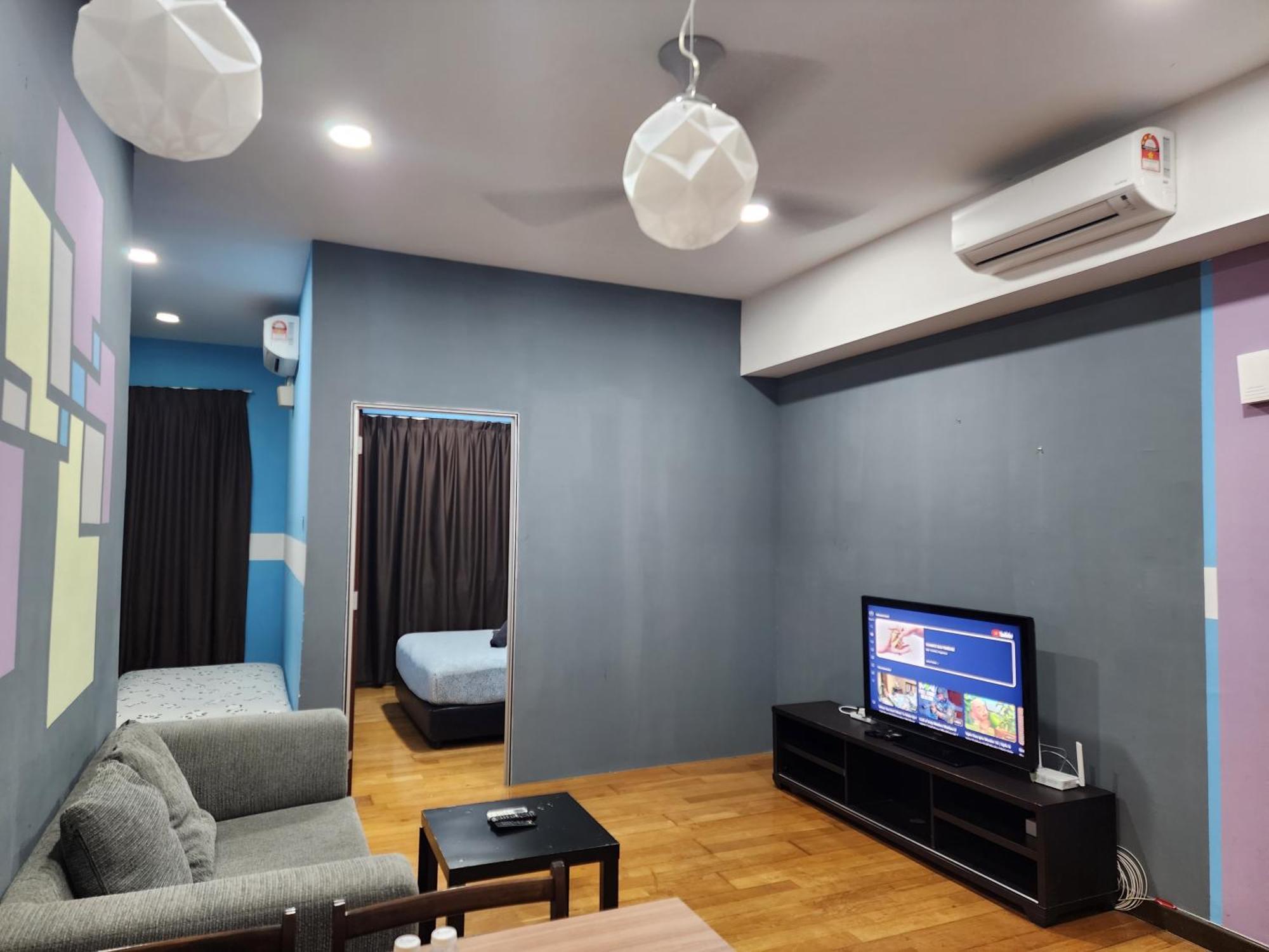 Regalia Klcc Apartment *